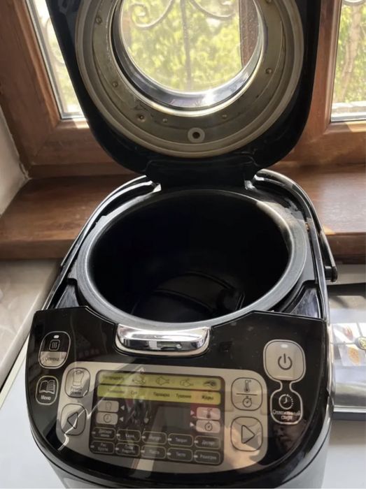 Продается мультиварка