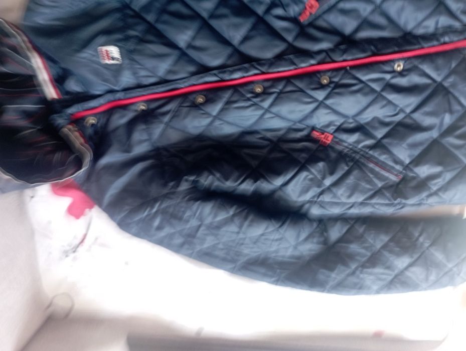 Продаю подростковую куртку