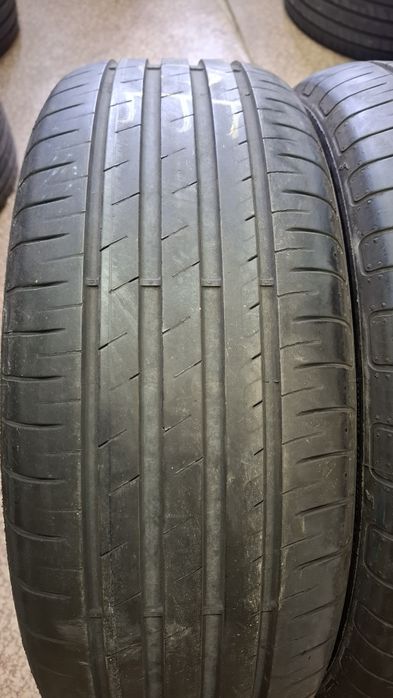 2бр летни гуми GoodYear 215 55 17