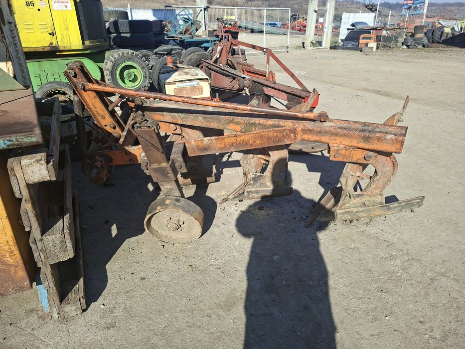 Plug romanesc cu 3 cormane