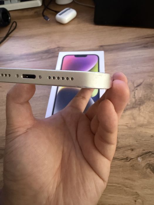 Iphone 14 plus 128gb. Батарея 84%