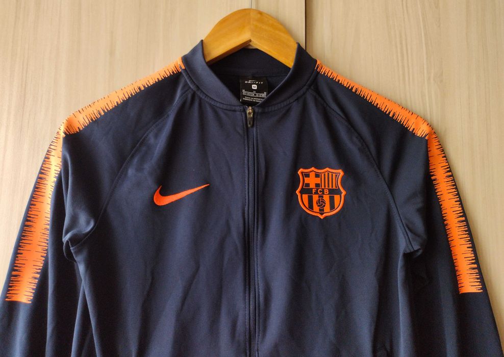 Barcelona / Nike - детско футболно горнище на Барселона