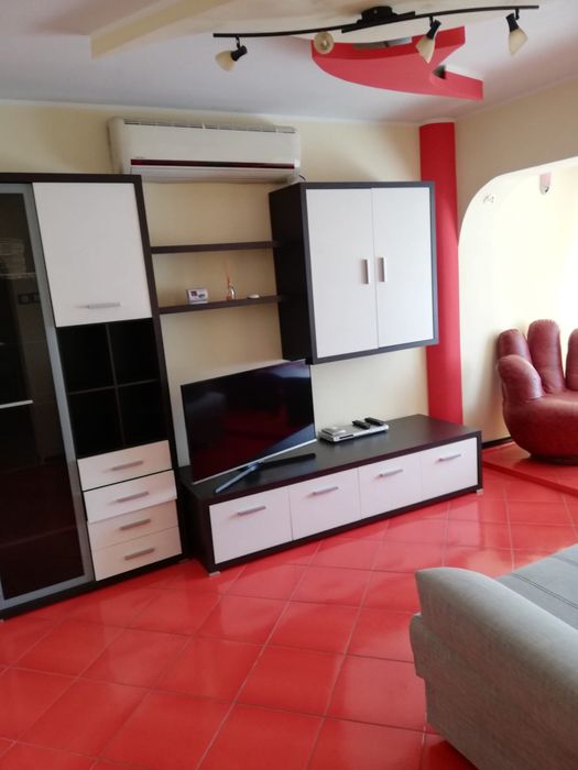 Ap cu doua camere decomandate Siderurgistilor (Staer).