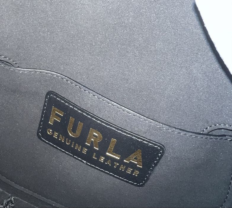 Оригинална кожена чанта Furla "Club 2 S"
