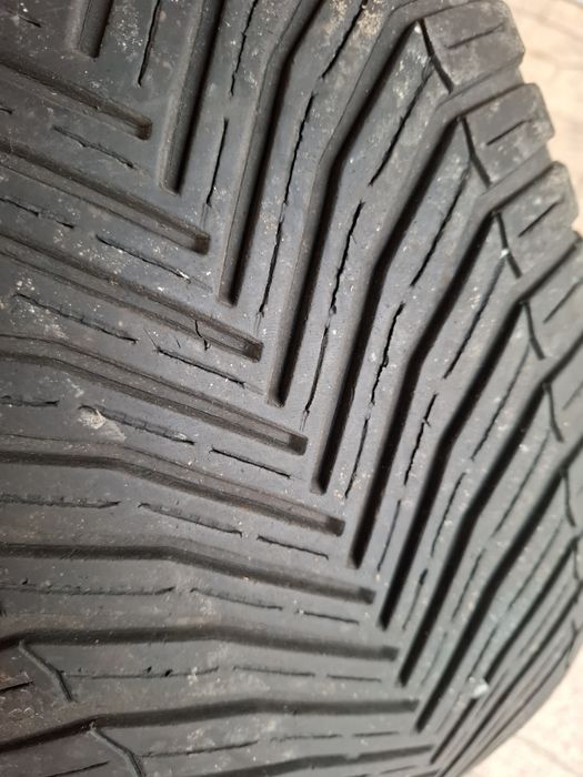 Cauciucuri Michelin all season  Cross Climate 2 235 60 R18