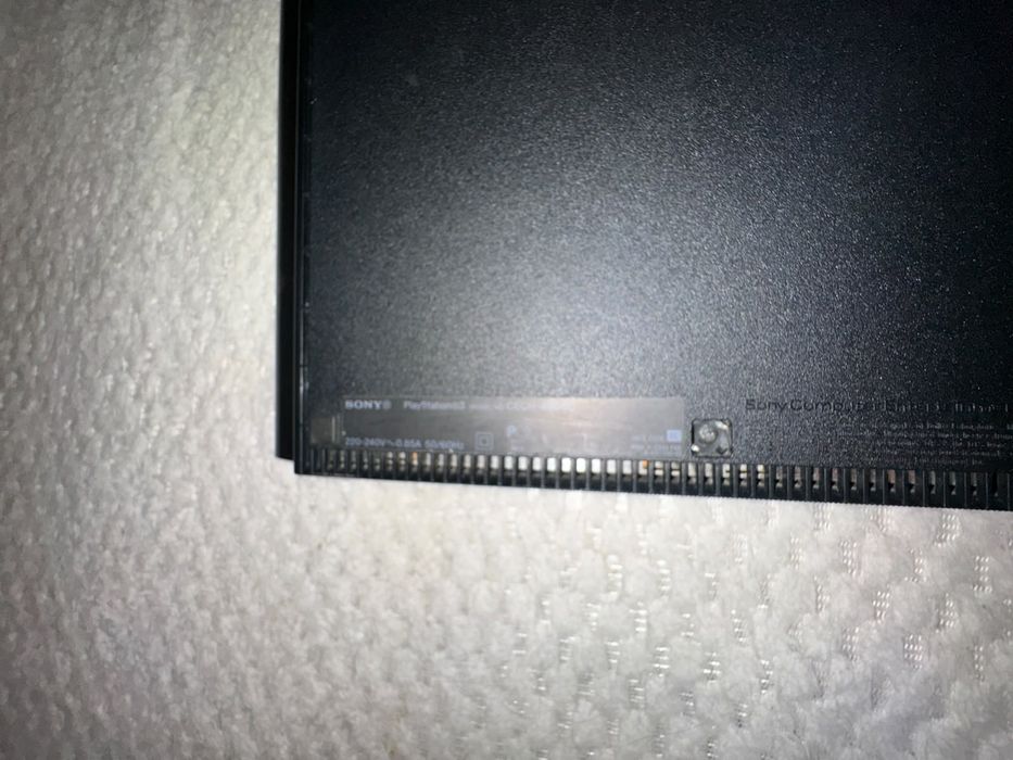В продаже PS3 super slim