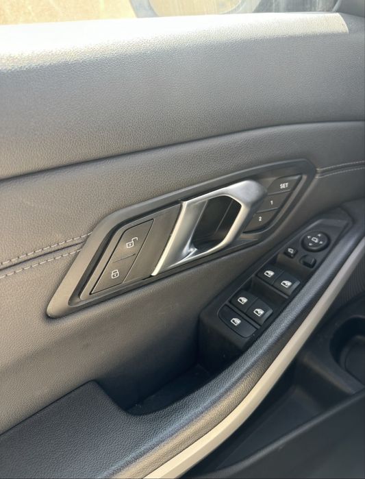 BMW 318d mild hibrid de vanzare