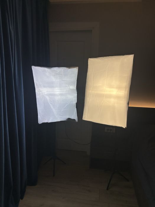 Kit 2 Lămpi Foto/Video (Softbox) cu stative și becuri incluse