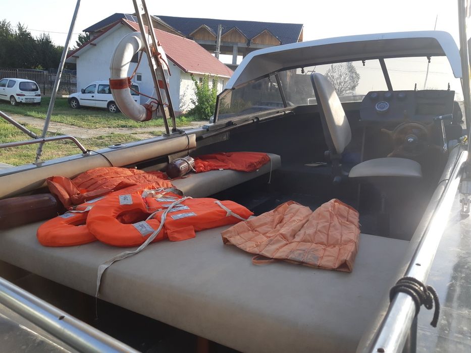 De vânzare barcă c60 Cranchi,Peridoc și Sonar!