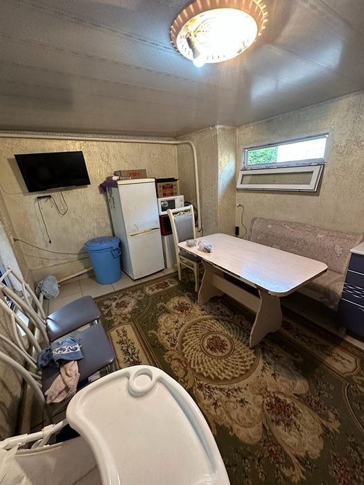 Срочно 5 комнатный дом продается.