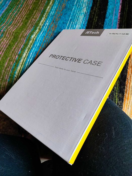 Кейс за айпад 11 инча нов , неизползван