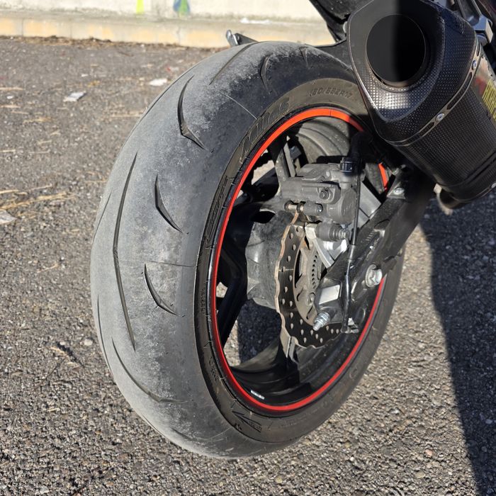 Kawasaki z800 2015 cu ABS 113 cp