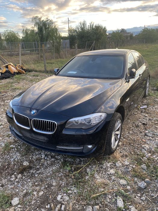Dezmembrez bmw seria 5 F10 2.0 184 cp cutie automata