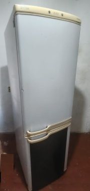 Отдам холодильник.