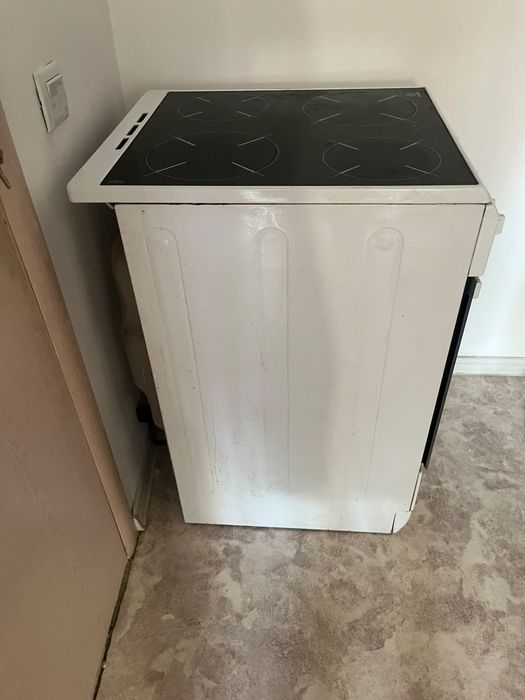 Электрическая плита indesit