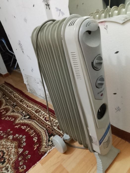 Срочно продам стиральную машину