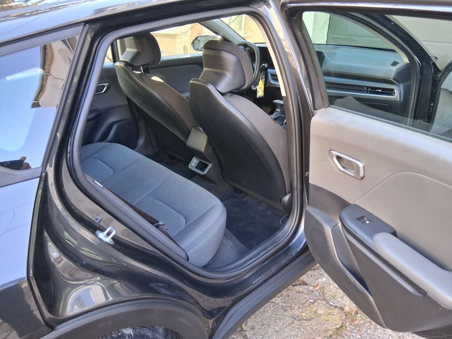 Киа   К4  LX 2.0