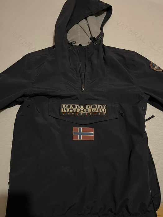 Ветровка napapijri