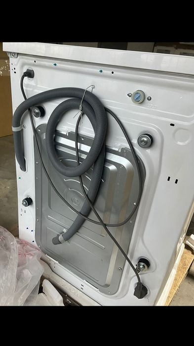 Продам стиральную машину LG