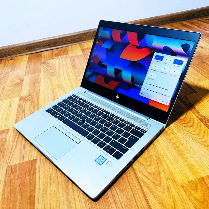 Laptop HP IntelCore i5-8350U (8th gen) 8 CPUs, 256GB,Full HD,Modem SIM