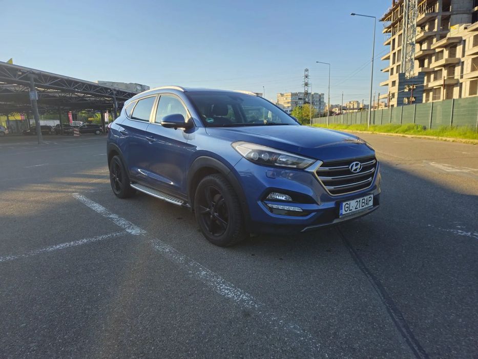 Hyundai Tucson 4x4 Automata  , Anvelope iarna si Jenti aliaj pe 17" incluse in pret