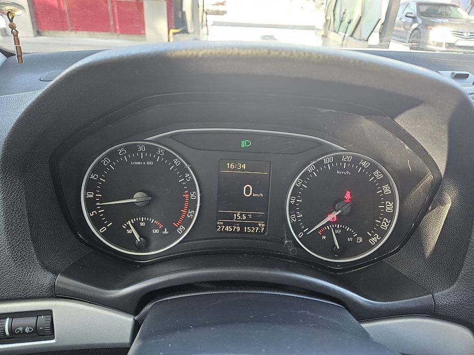 SKODA Octavia 2011 — imagine 4