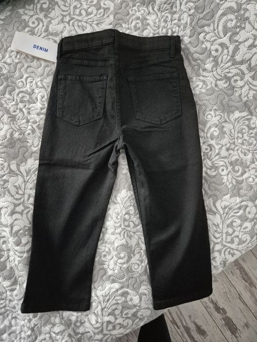 Jeans blugi pantaloni stil Capri fete noi etichetă masura 134 H&M
