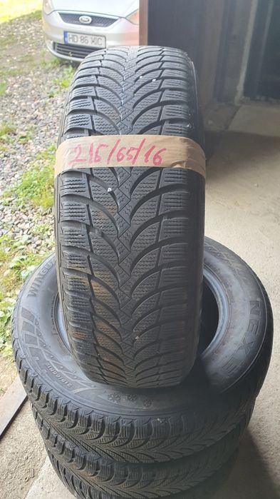 Anvelope iarna 215 65 16