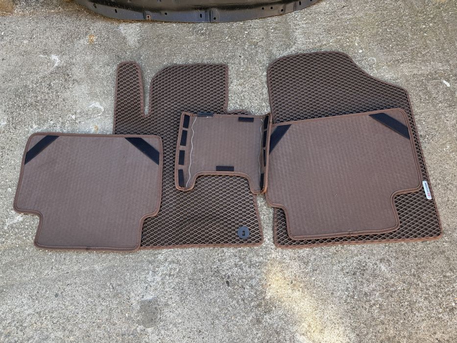 Hyundai i30  Стелки  комплект