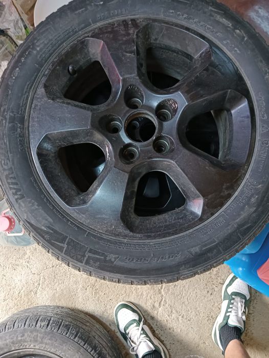 Vand 4 roti folosite pe un opel astra h