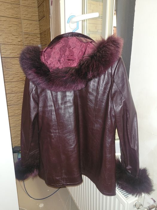 Jachetă de piele cu blană naturală