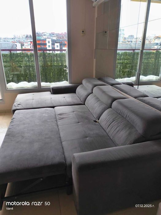 Разтегателен диван с ракла