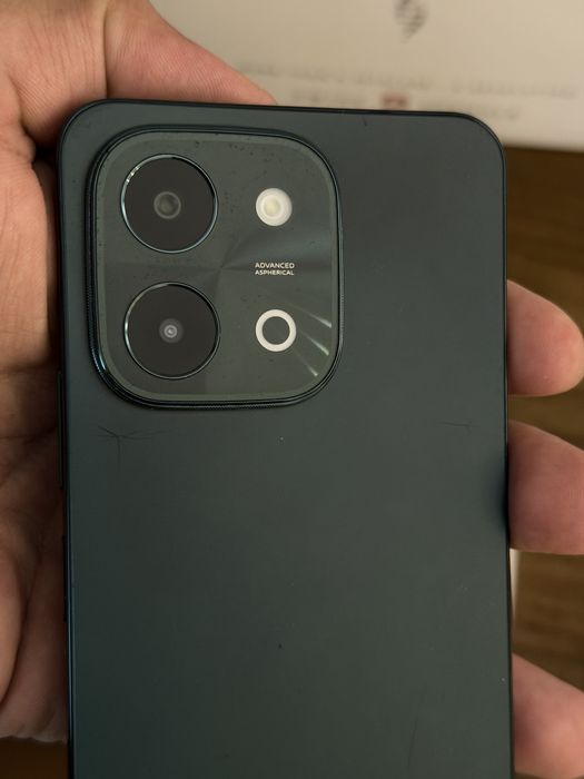 Продам телефон Vivo Y28