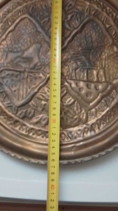 Поднос -чиния за стена