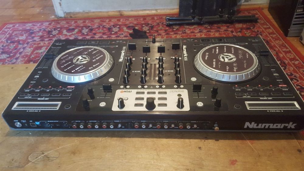 DJ контроллер для начинающих и профи