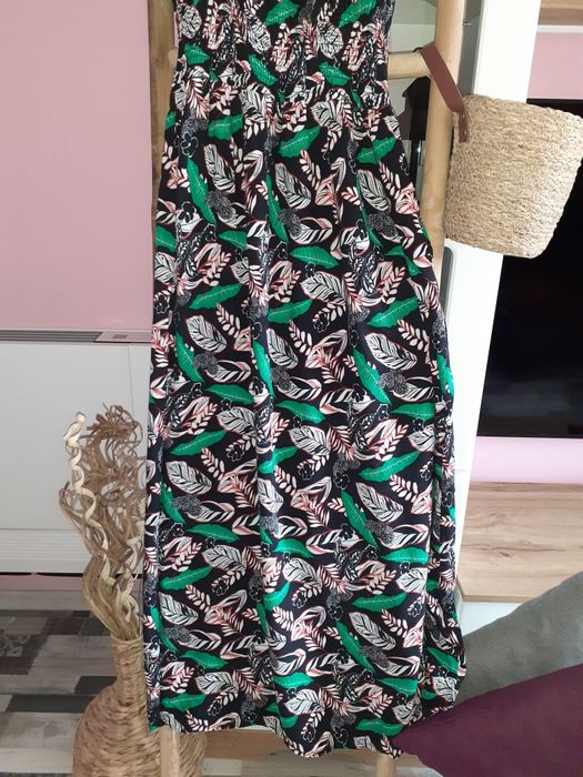 Рокли по 7 евро .