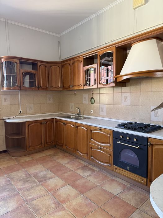 Кухонная мебель