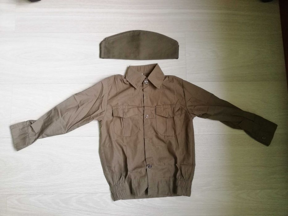 Рубашки военные детские, пилотки