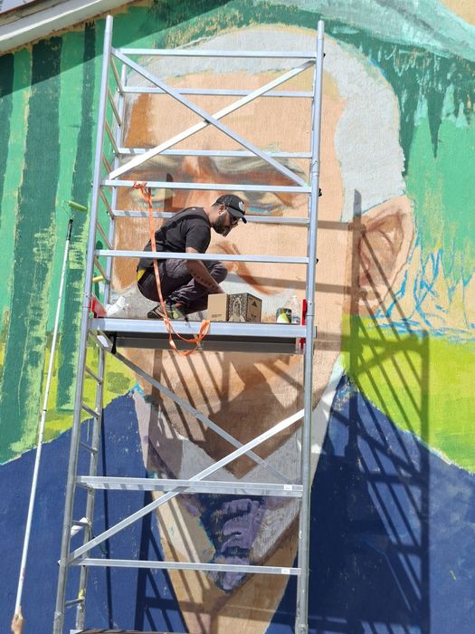 Рисуване на стени по поръчка