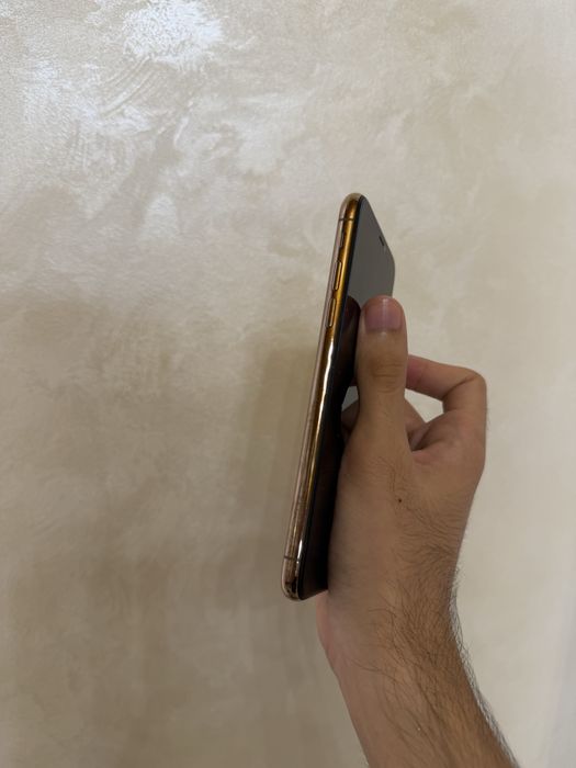 iPhone XS