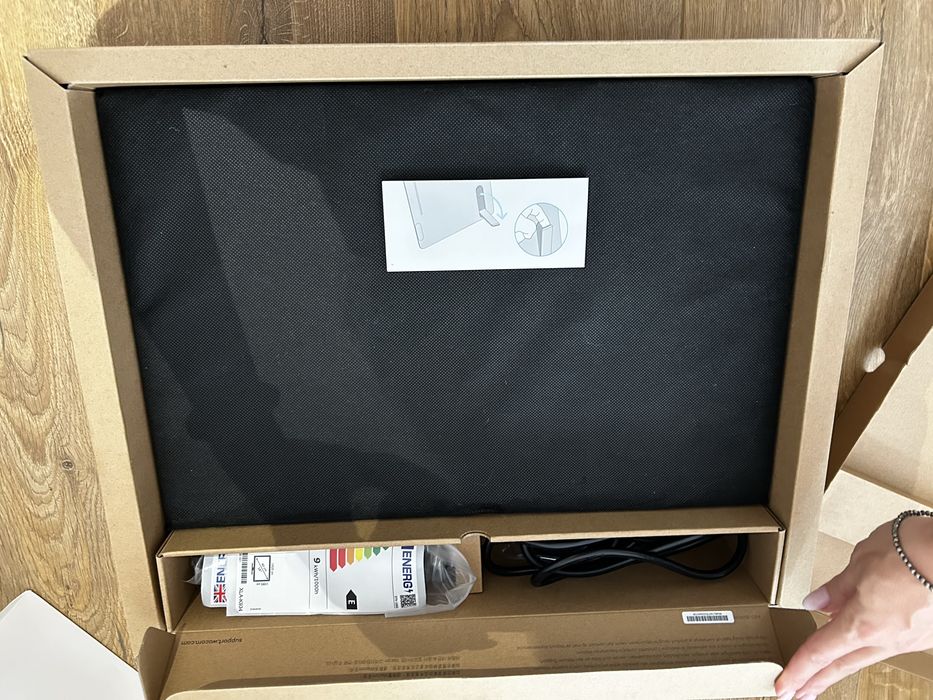 Графичен таблет Wacom - Cintiq 16, DТK-1660 - 15.6", черен
