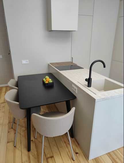 Тристаен апартамент под наем в ж.к. Лозенец, 2178686