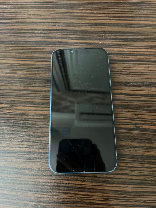 iPhone 13 128gb.