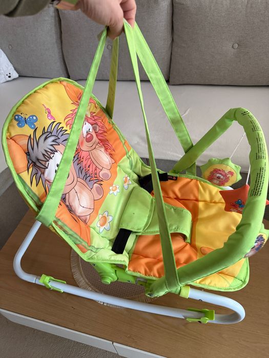 Продавам бебешки шезлонг- люлка!