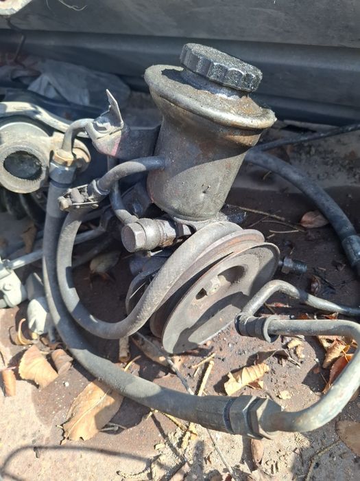 Насос Гур toyota hilux surf 130