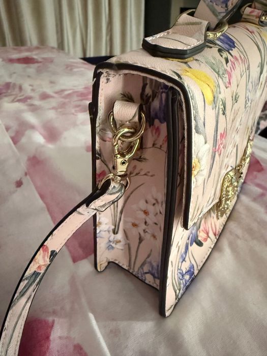 Цветна чанта Aldo с пеперуда