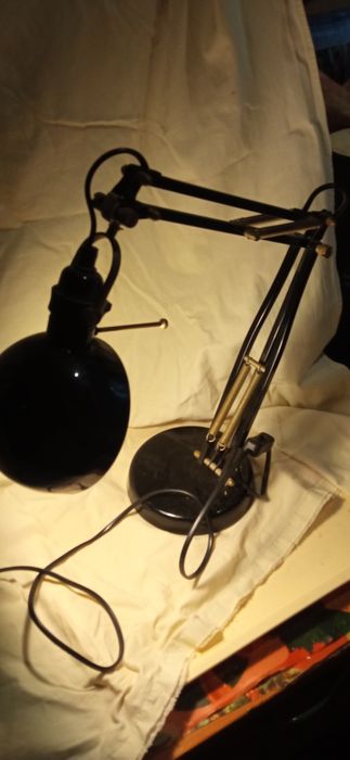 Lampa (veioza) birou brat reglabil