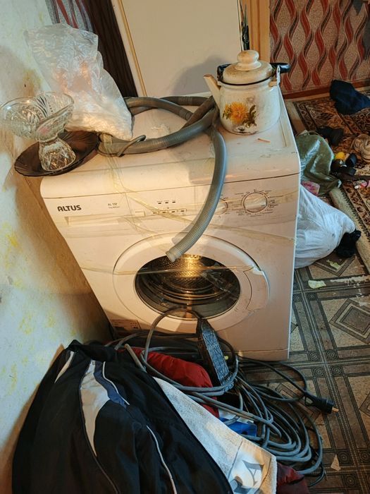Продам стиральную машинку