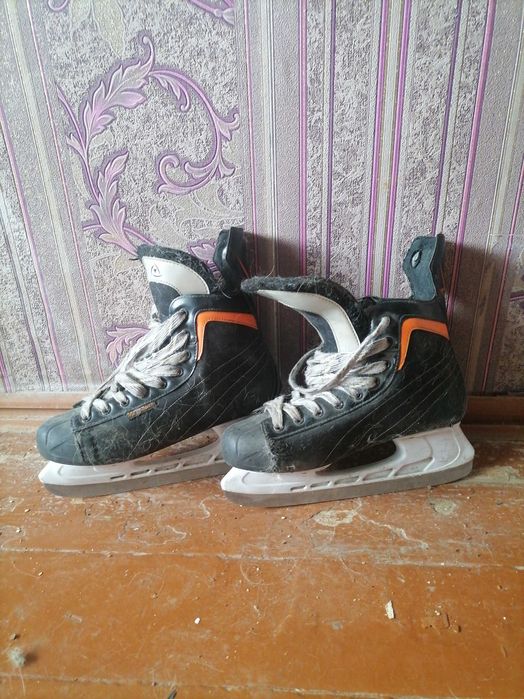 Продам коньки maxpower размер 44 б/у