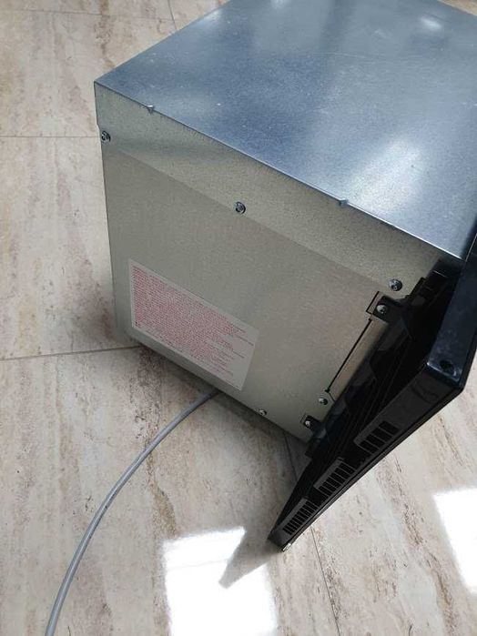 17L - 600мм - Miele M6032 Микровълнова Фурна с Грил за Вграждане